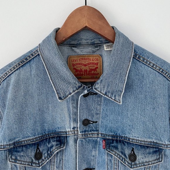Levi's Denim Trucker Jacket, Mens Large - Picture 2 of 5
